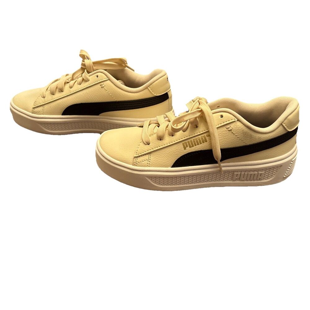 PUMA Smash V3 Platform Shoe Womens 8.5 Alpine Snow Blk Gold White Sneaker (1112)